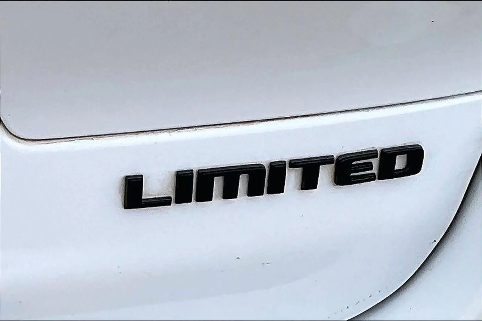 Used 2023 Bright White Clearcoat Jeep Limited image 30