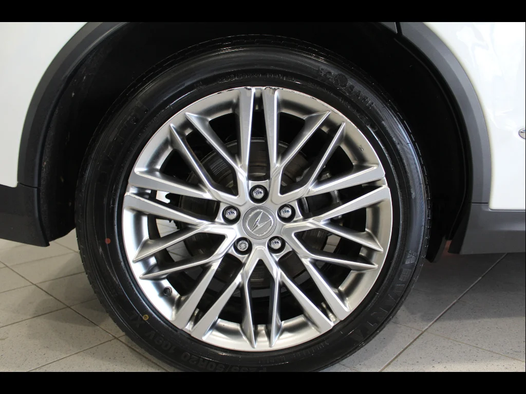 Used 2023 Platinum White Pearl Acura SH-AWD w/Advance image 11