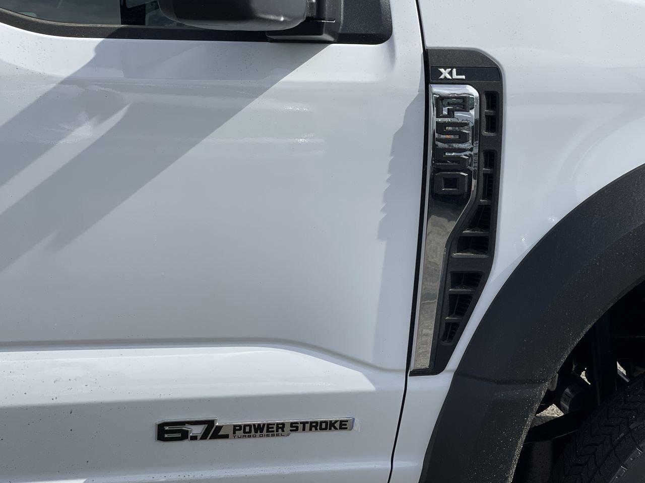 2025 Ford F-550 Super Duty Chassis Cab XL - Photo 8