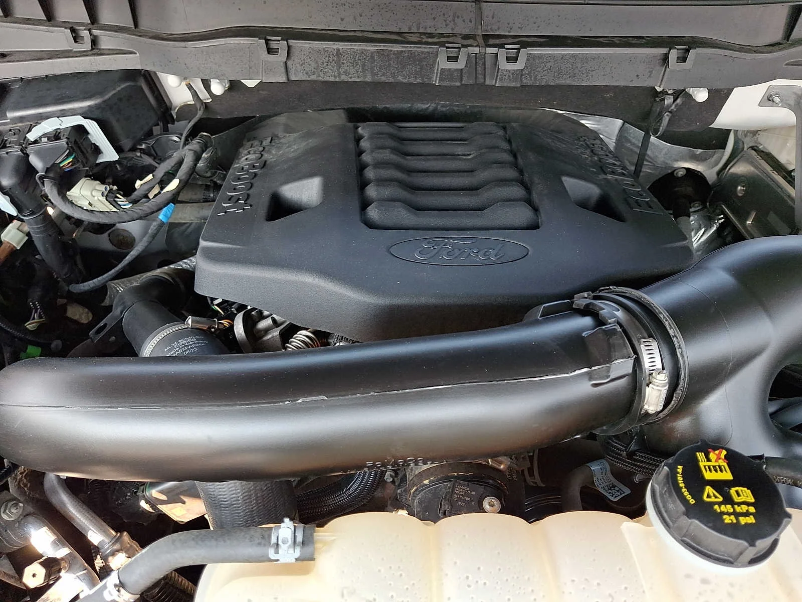 Used 2023 White Ford Tremor image 29