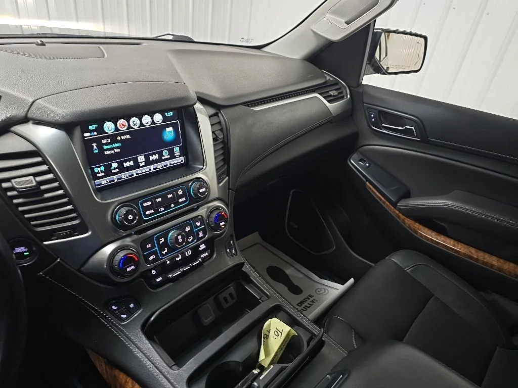 Used 2018 Black Chevrolet Premier image 28