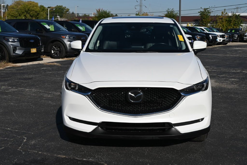 Used 2017 Snowflake White Pearl Metallic Mazda Grand Touring image 6