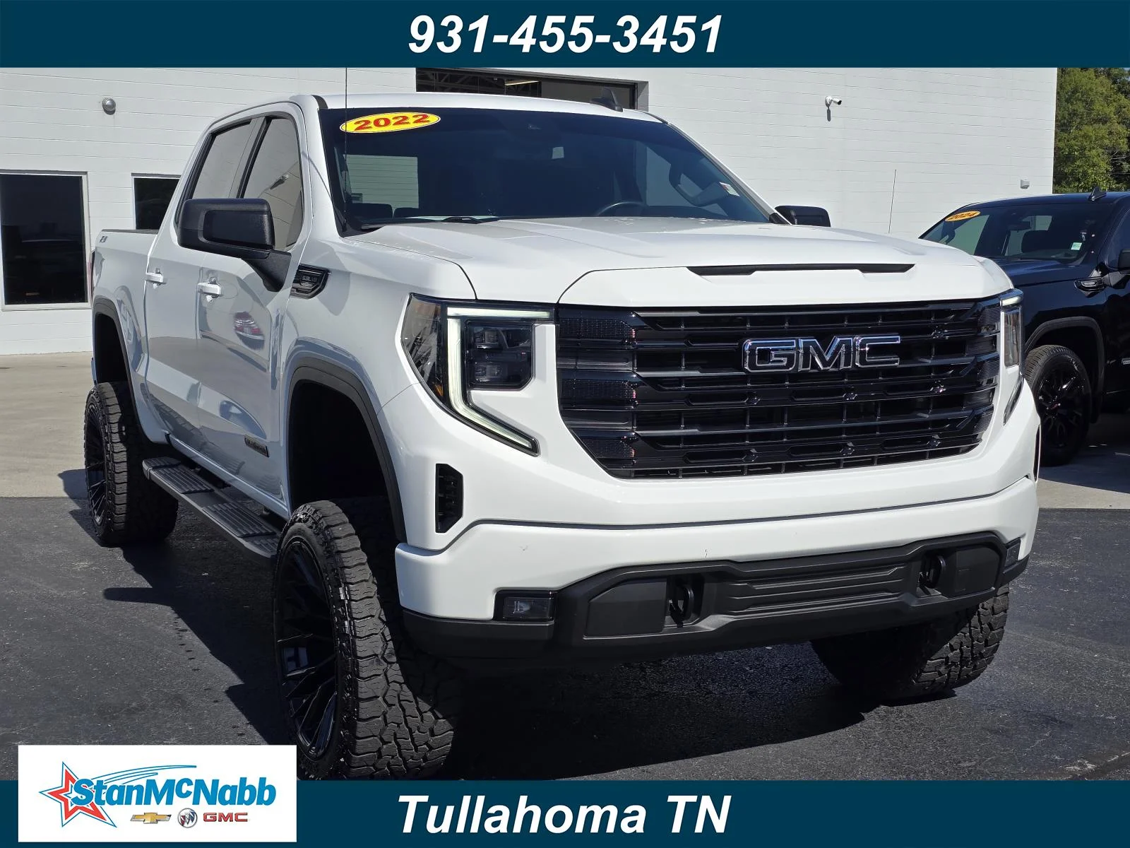 Used 2022 SUMMIT WHITE GMC Elevation image 1