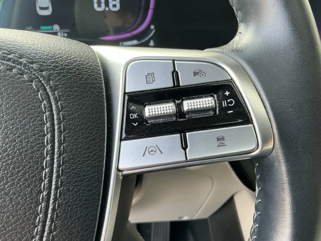 Used 2024 Gray Kia S image 25