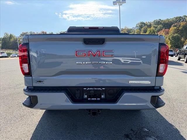 Used 2024  GMC ELEVATION image 4