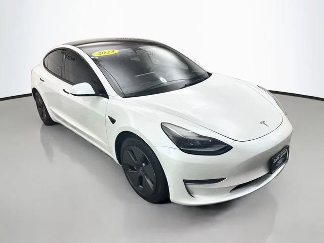 2023 Tesla Model 3 Base