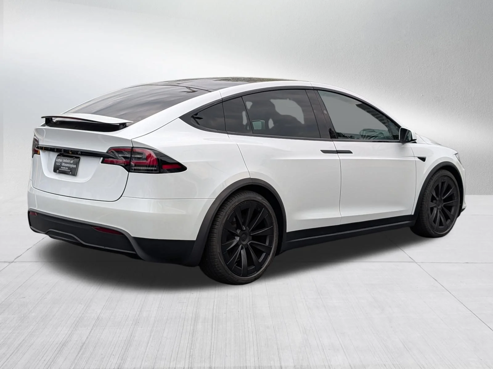 Used 2023 Pearl White Multi-Coat Tesla Standard Range image 7