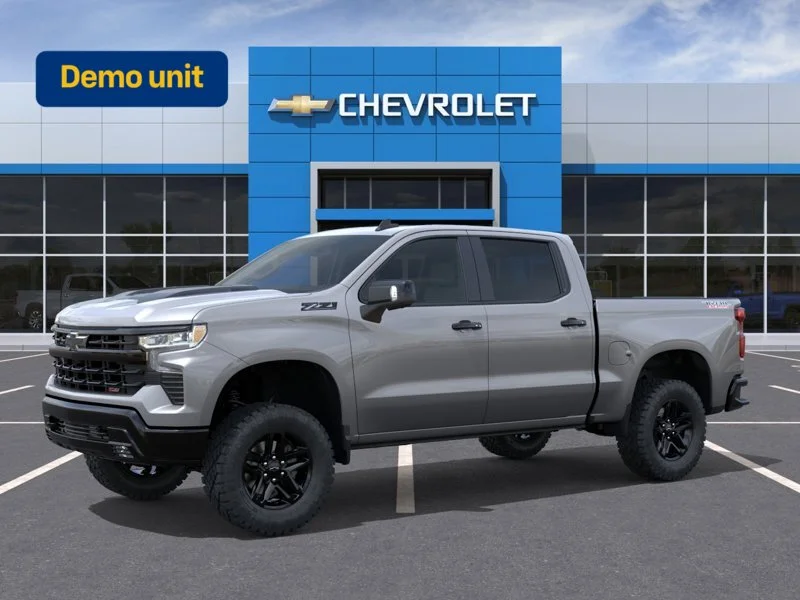 Used 2026 Grey Chevrolet 4WD Crew Cab 147" LT Trail Boss image 2