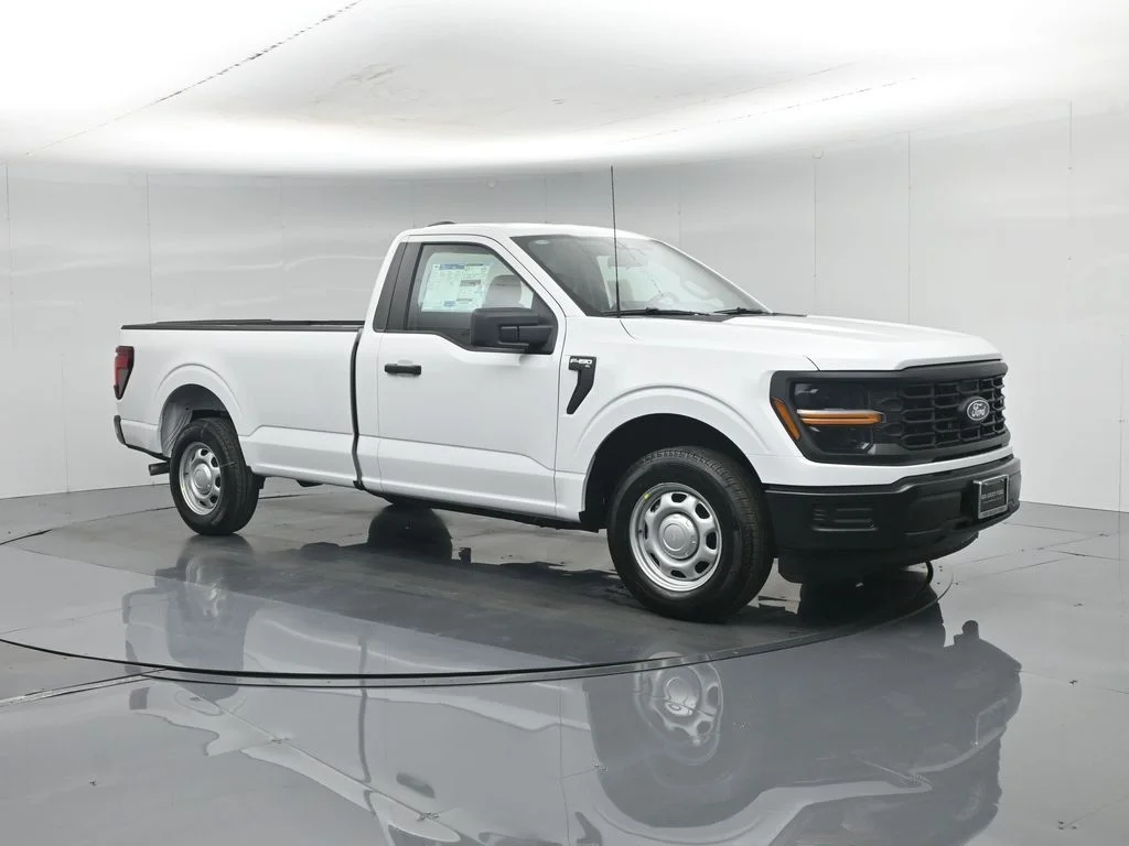 New 2026 Oxford White Ford XL image 6