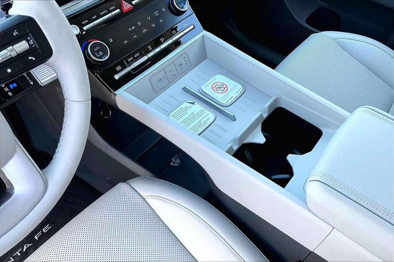 New 2026 Shimmering Silver Hyundai SEL image 7