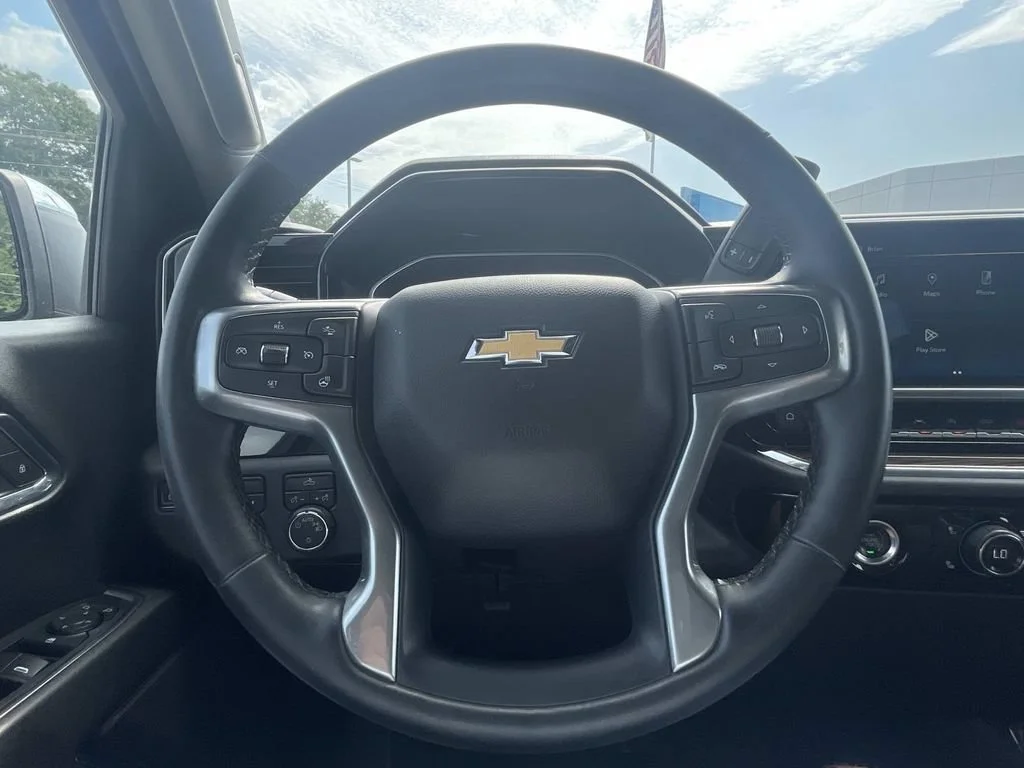 2023 Chevrolet Silverado 1500 LT - Photo 21