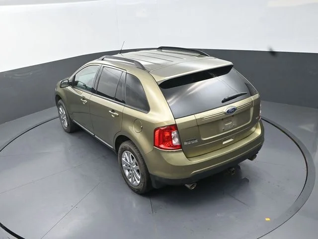 Used 2013  Ford SEL image 27