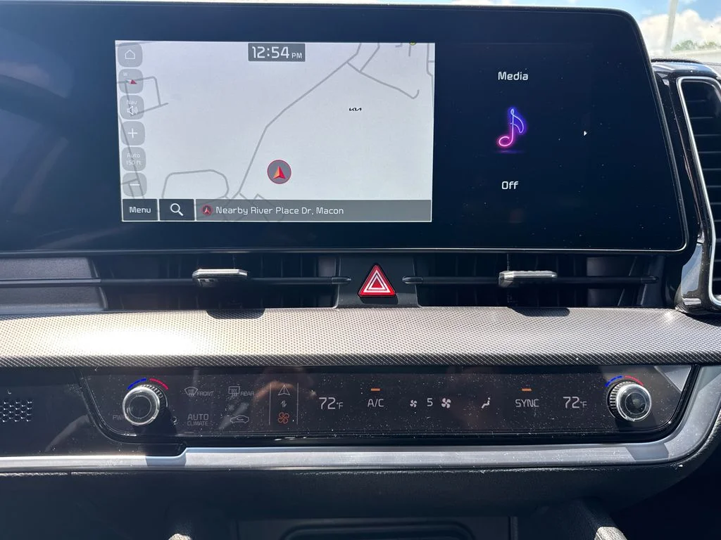 2025 Kia Sportage SX - Photo 29
