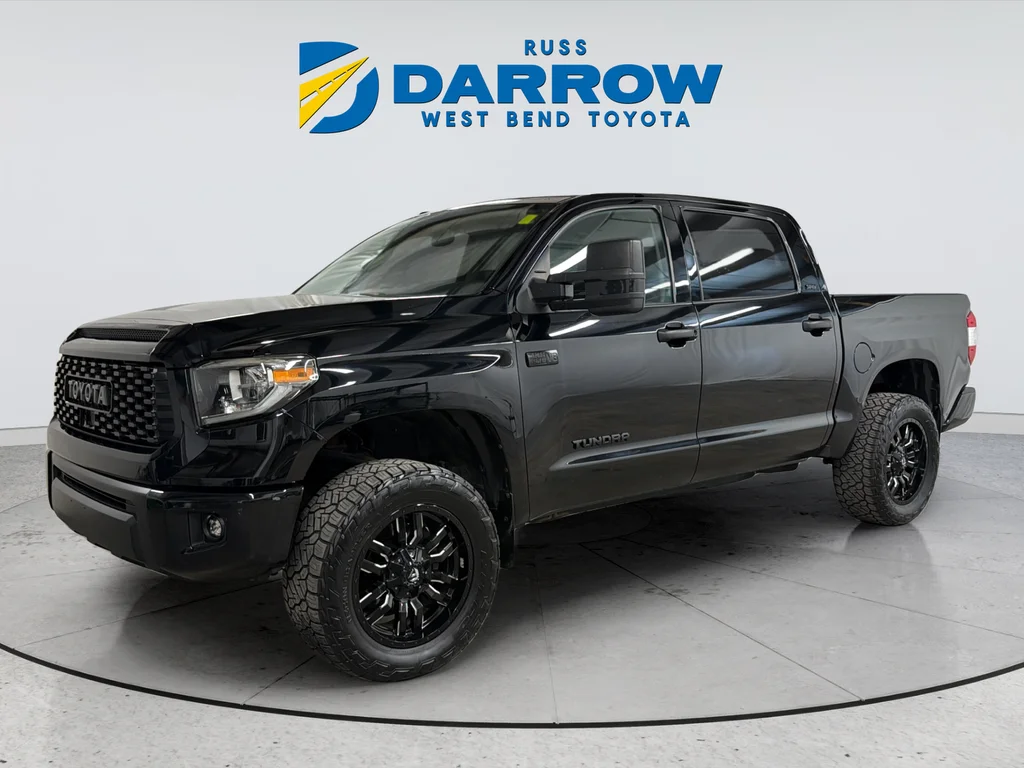 Used 2018 Black Toyota SR5 image 1