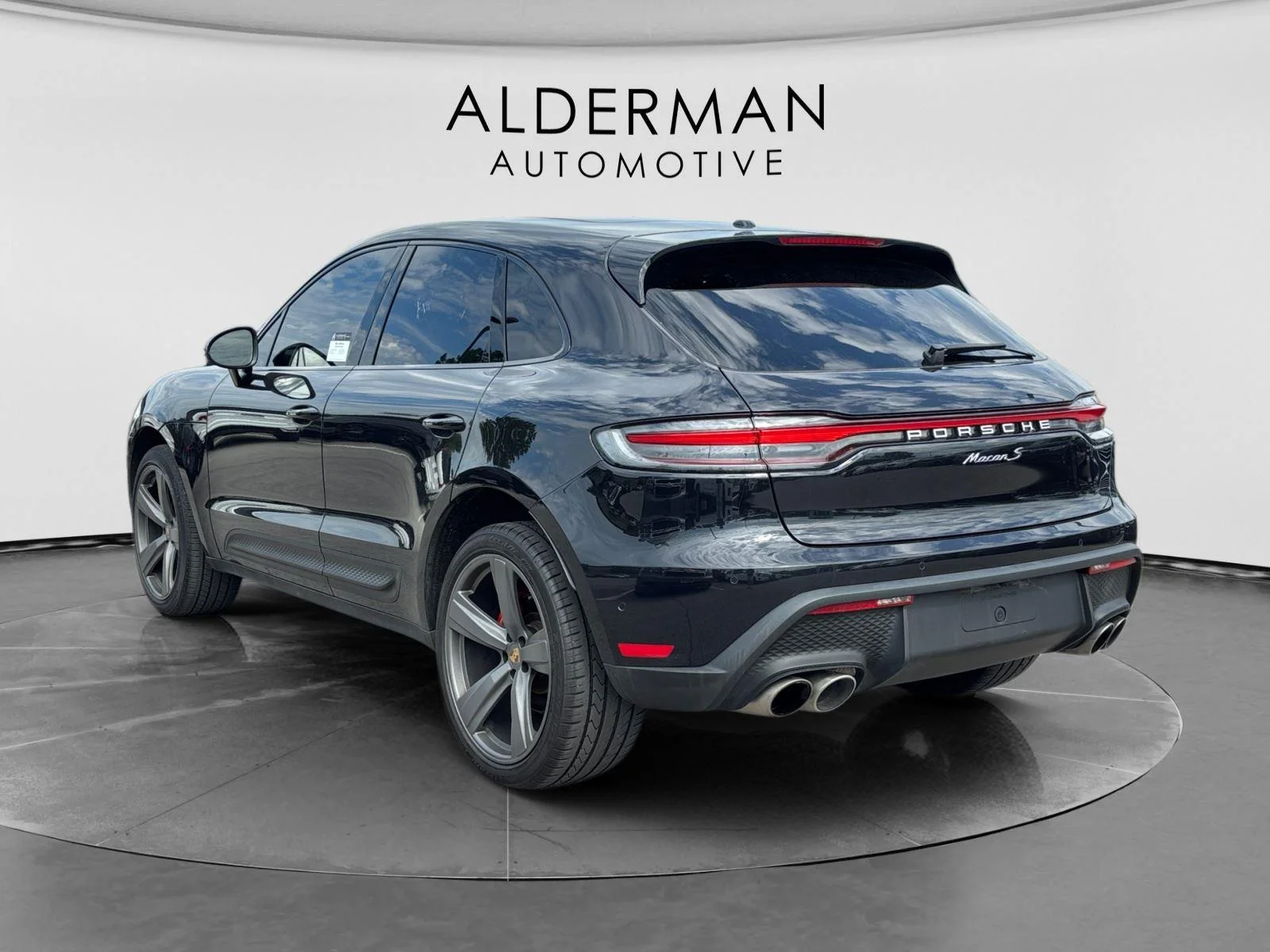 Used 2022 Jet Black Metallic Porsche S image 3