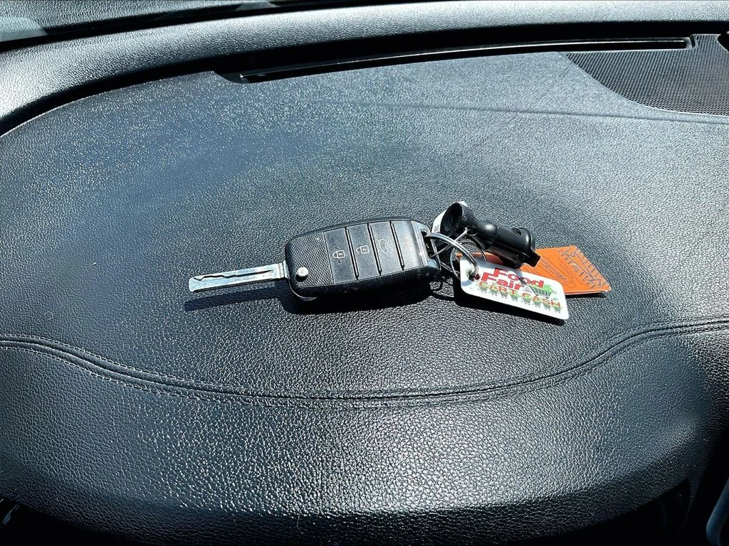 Used 2019 Blue Kia LX image 11