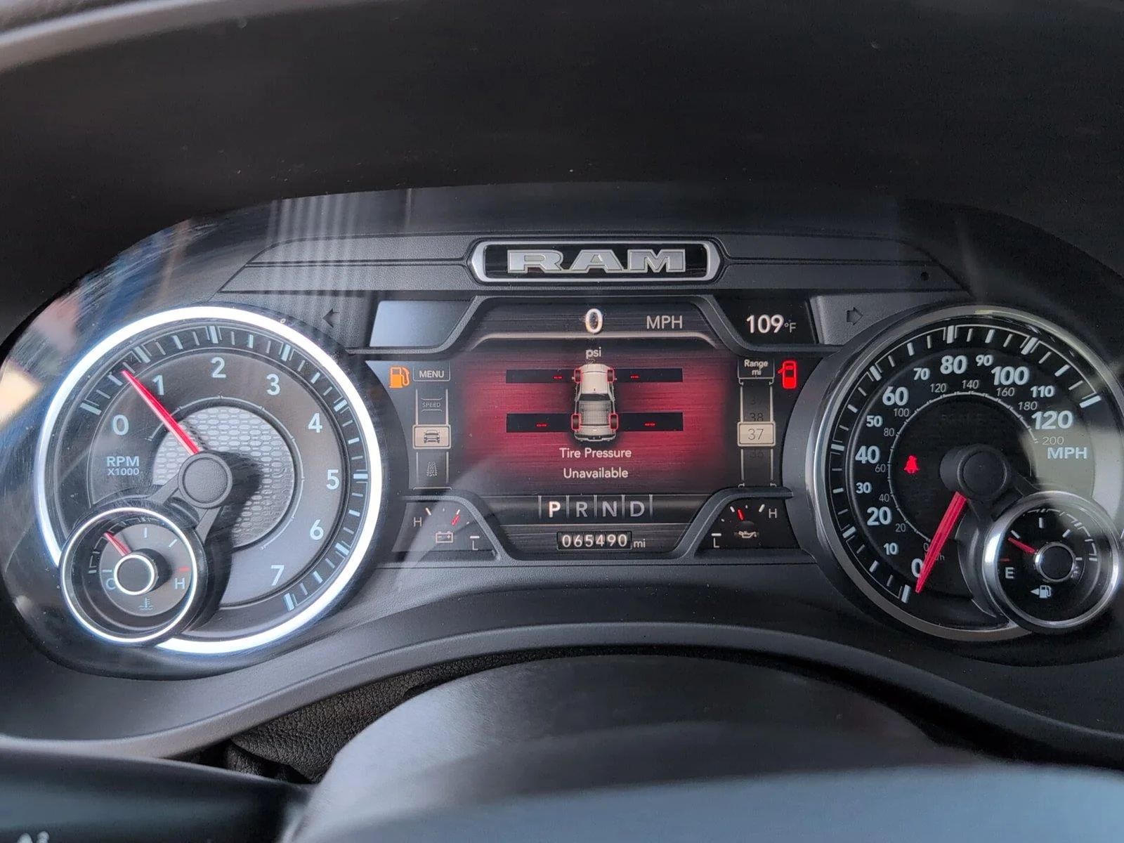 Used 2021 Hydro Blue Pearlcoat Ram Laramie image 24