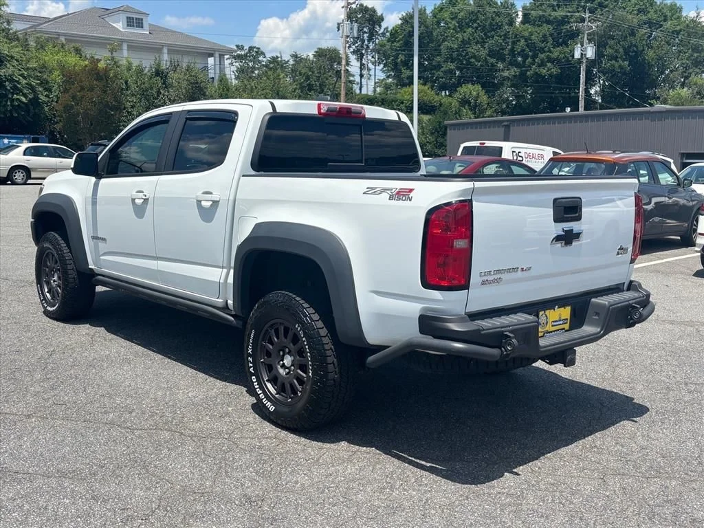 Used 2019 White Chevrolet ZR2 image 24