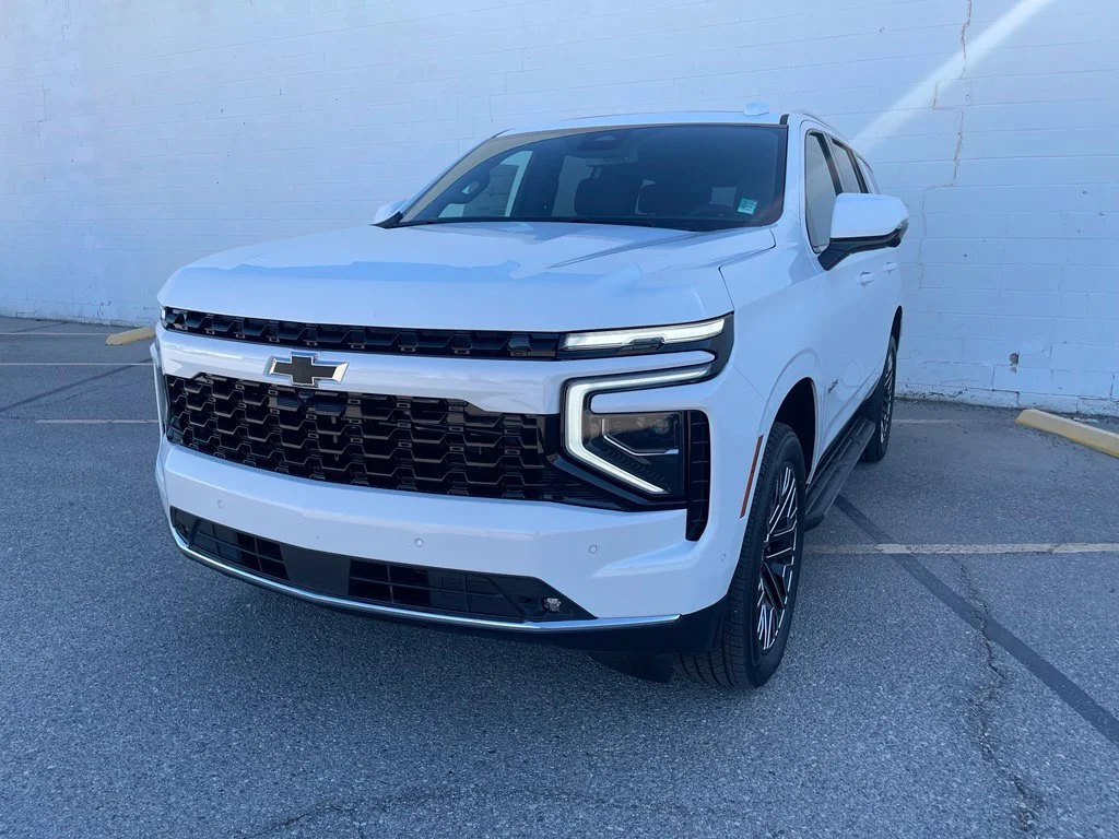 New 2026 Summit White Chevrolet LT image 1