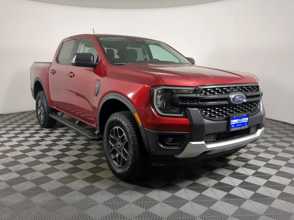 New 2026 Ruby Red Metallic Tinted Clearcoat Ford XLT image 2