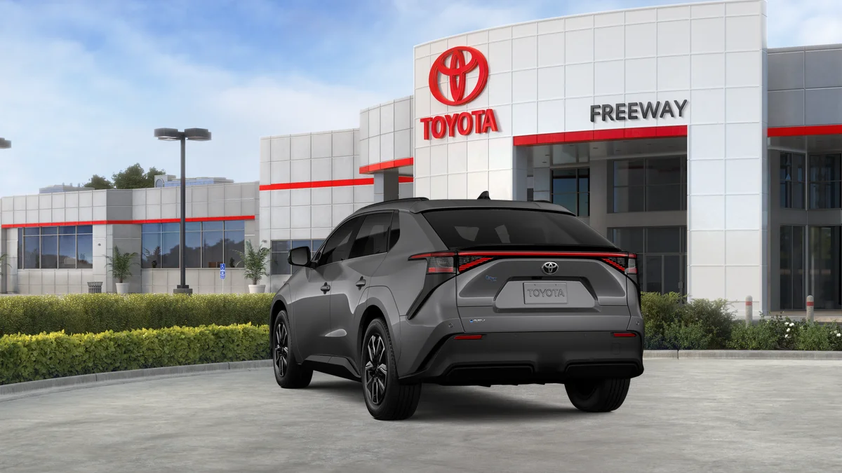 New 2026 Heavy Metal Toyota XLE image 7