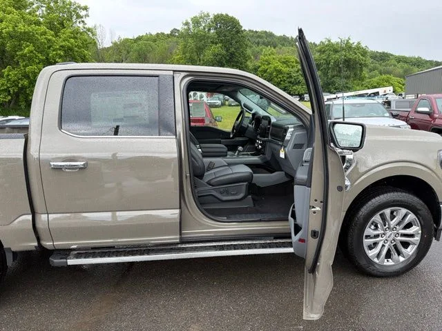 New 2026 Marsh Gray Ford Lariat® image 45
