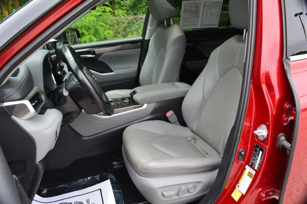 2020 Toyota Highlander Limited - Photo 11
