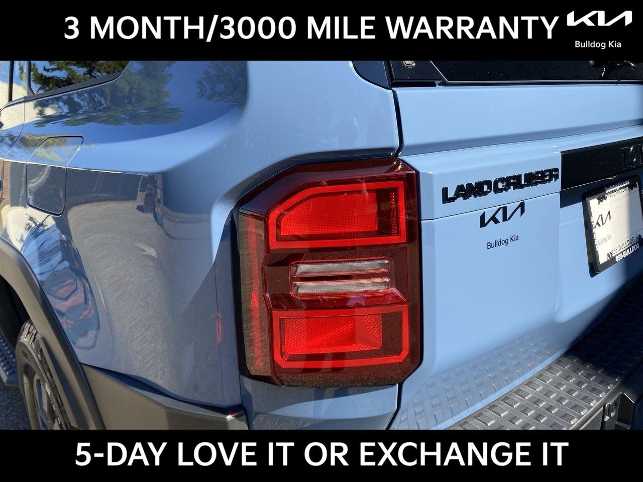 Used 2025 Heritage Blue w/Grayscape Roof Toyota Base image 11