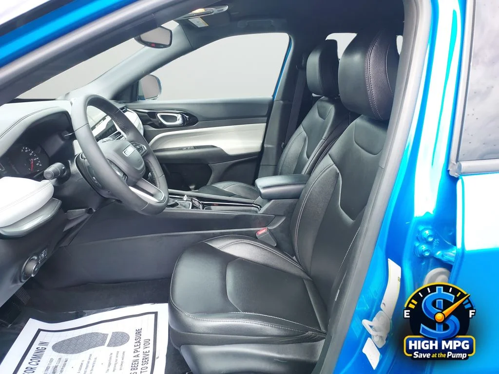 Certified Used 2025 Blue Jeep Limited image 30