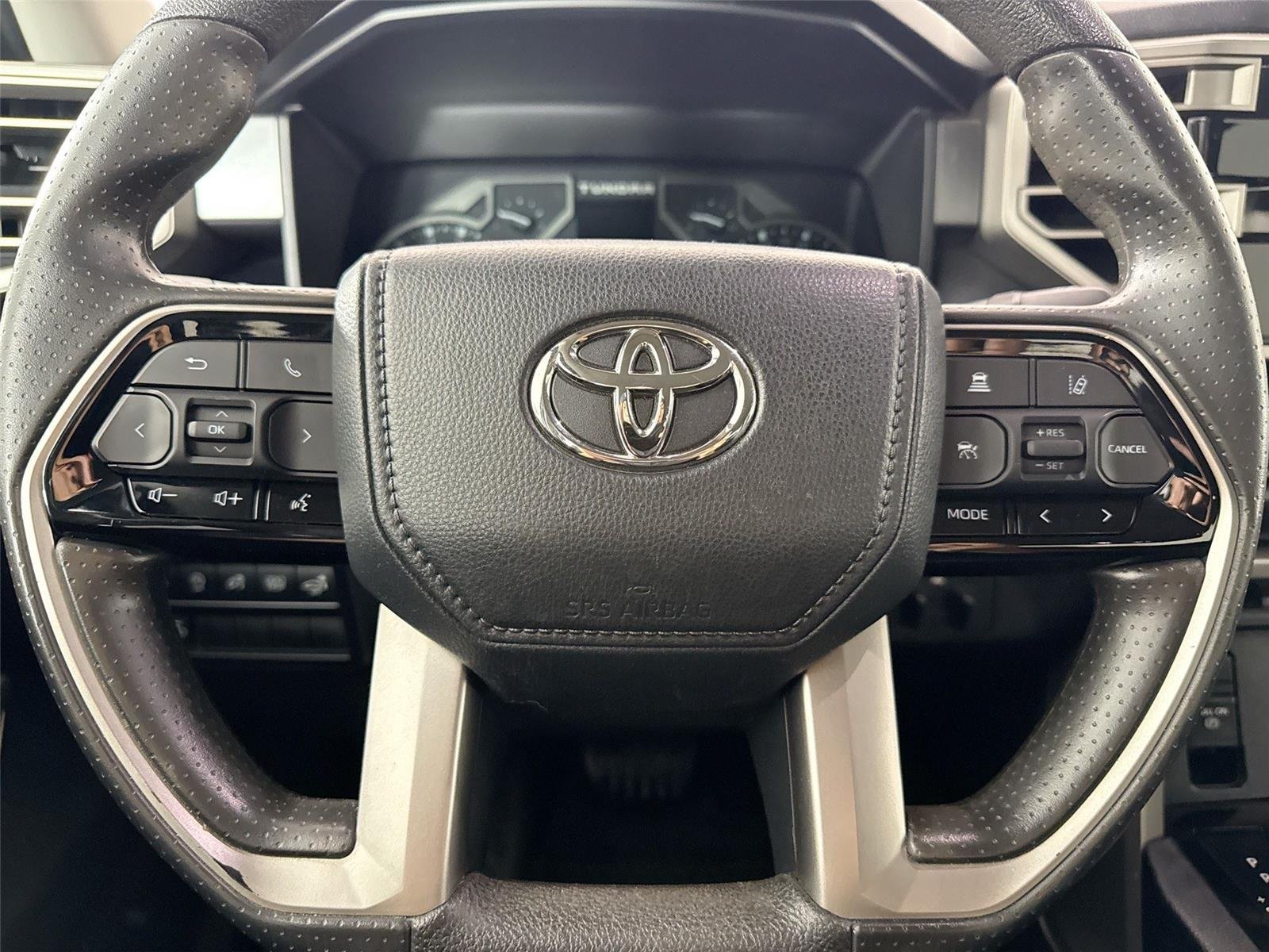 Used 2023 Ice Cap Toyota SR5 image 16