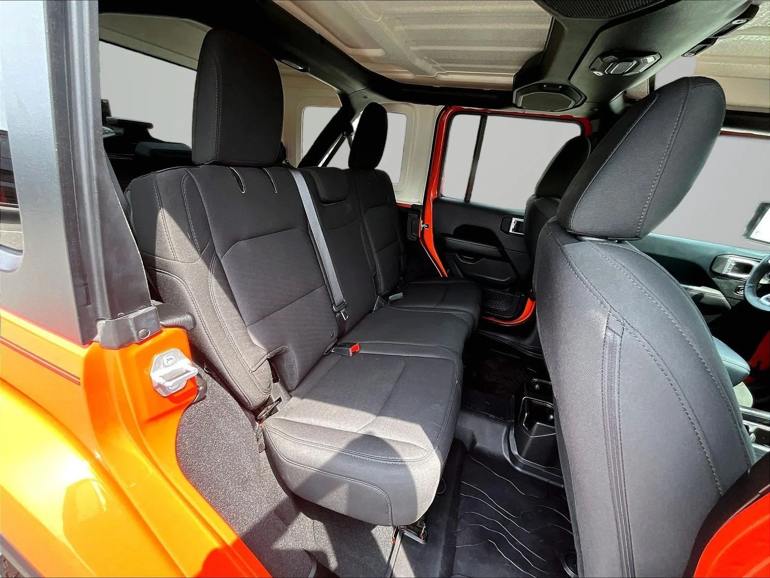 Used 2018 Orange Jeep Unlimited Sahara image 28