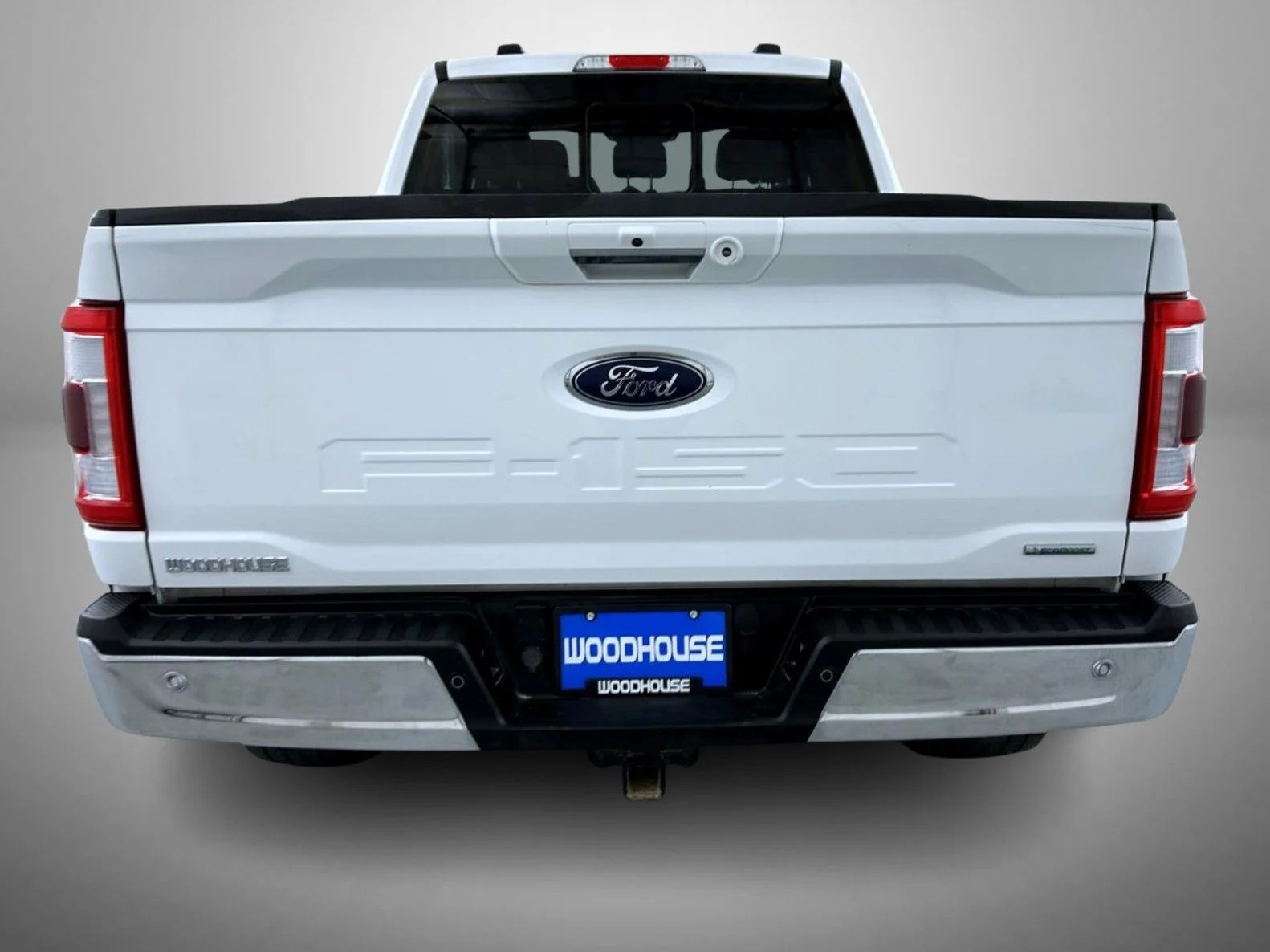 Used 2022 White Ford Lariat image 6