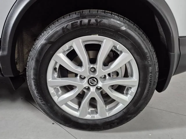 2022 Nissan Rogue Sport SV - Photo 11