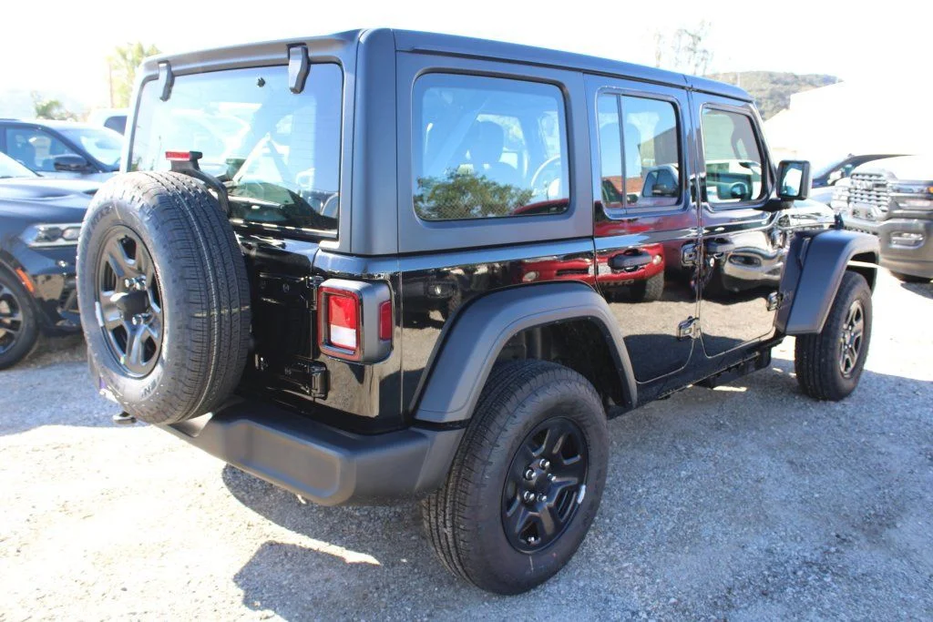 New 2026 Black Clear-Coat Exterior Paint Jeep Sport image 4
