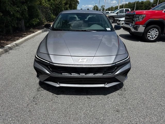 Used 2026 Silver Hyundai SEL Sport image 7