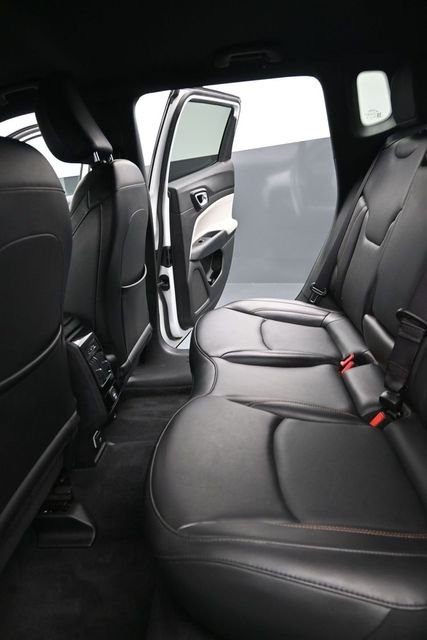 Used 2023 White Jeep Limited image 8