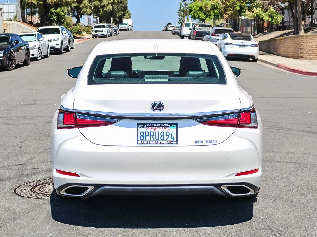 Used 2020 White Lexus 350 image 8