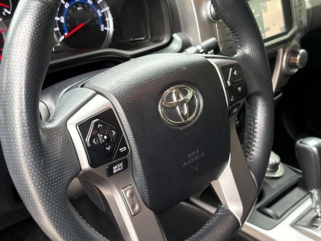Used 2018 Red Toyota SR5 image 29