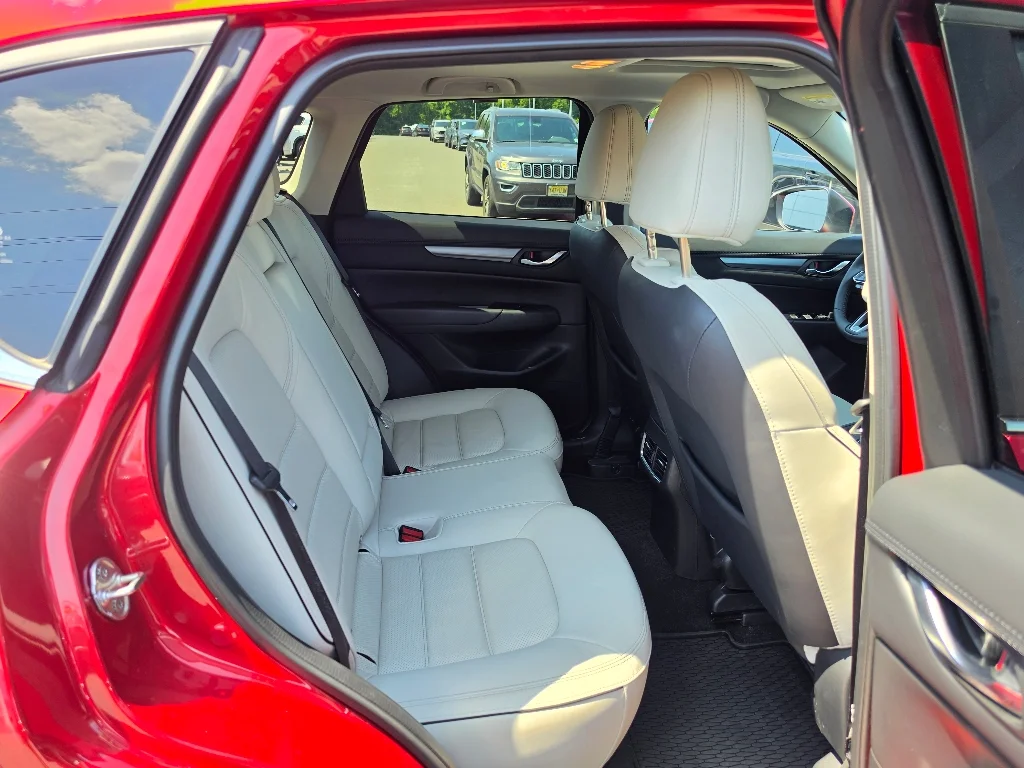 Used 2024 Soul Red Crystal Metallic Mazda 2.5 S Preferred Package image 29