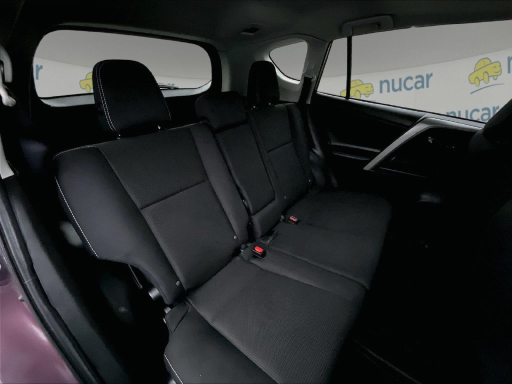Used 2018 Black Currant Toyota XLE image 14