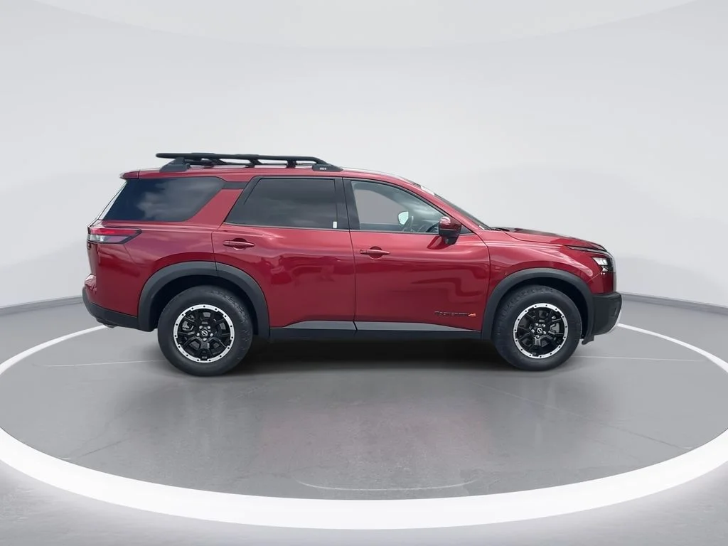 Used 2023 Red Nissan Rock Creek image 9