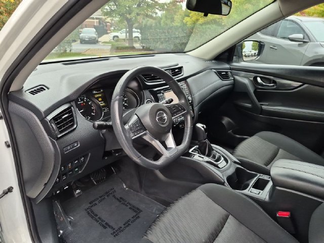 Used 2017 White Nissan SV image 10