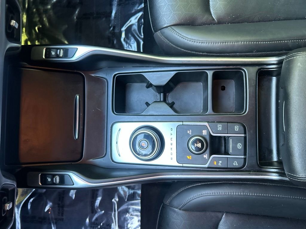 Used 2023 Gray Kia EX image 18