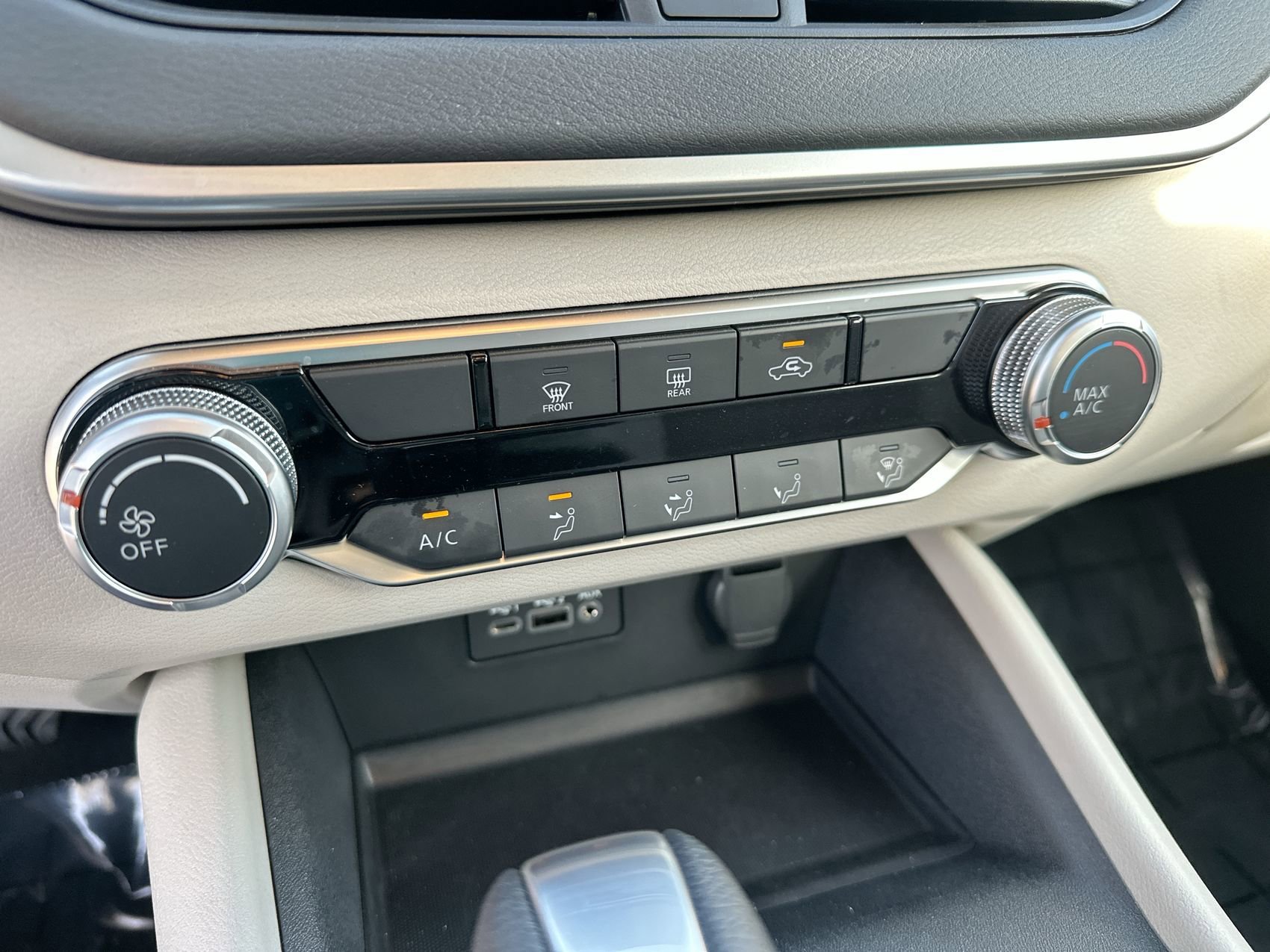 Used 2022 Storm Blue Metallic Nissan 2.5 SV image 18