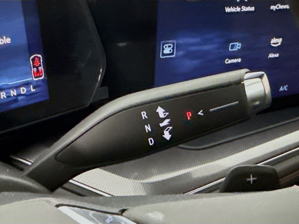 Used 2025 Beige Chevrolet RST image 18