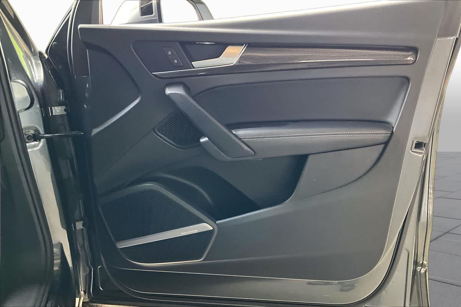 Used 2018 Daytona Gray Pearl Effect Audi Prestige image 22