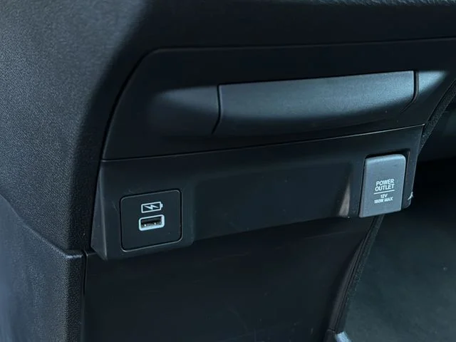 Used 2024  Honda EX-L image 28
