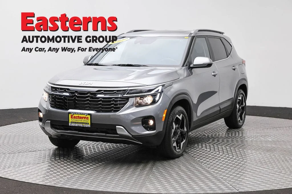 Used 2024 Gray Kia EX image 1