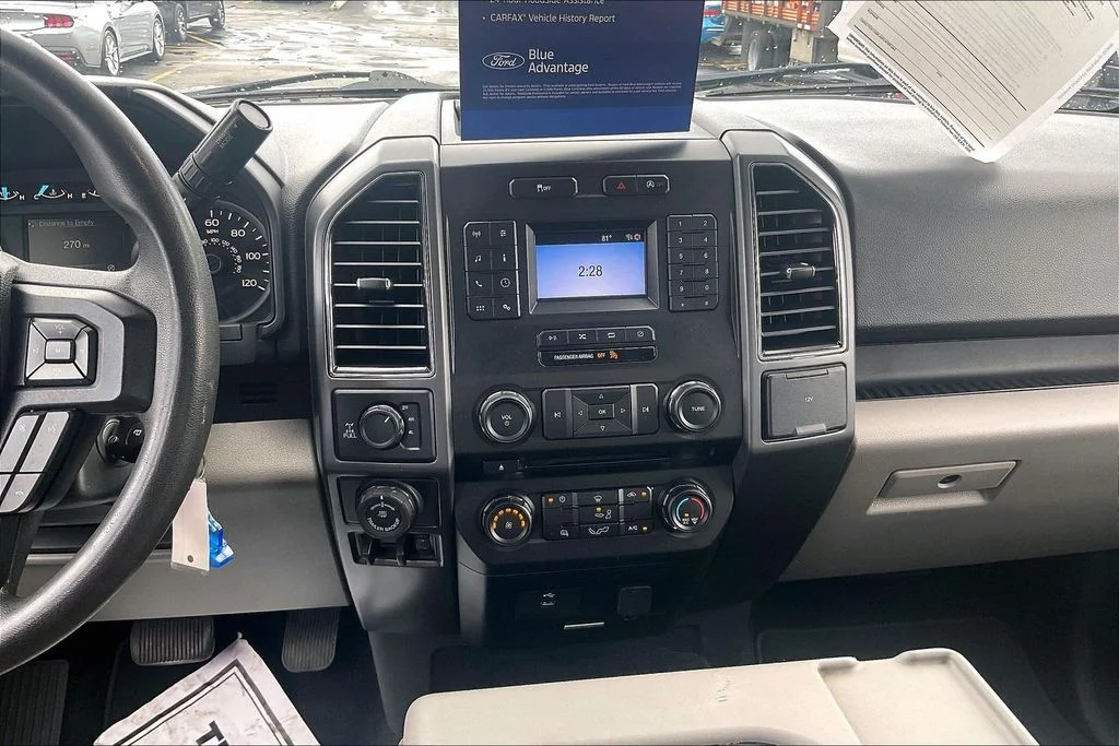 Used 2018 Blue Ford XLT image 5