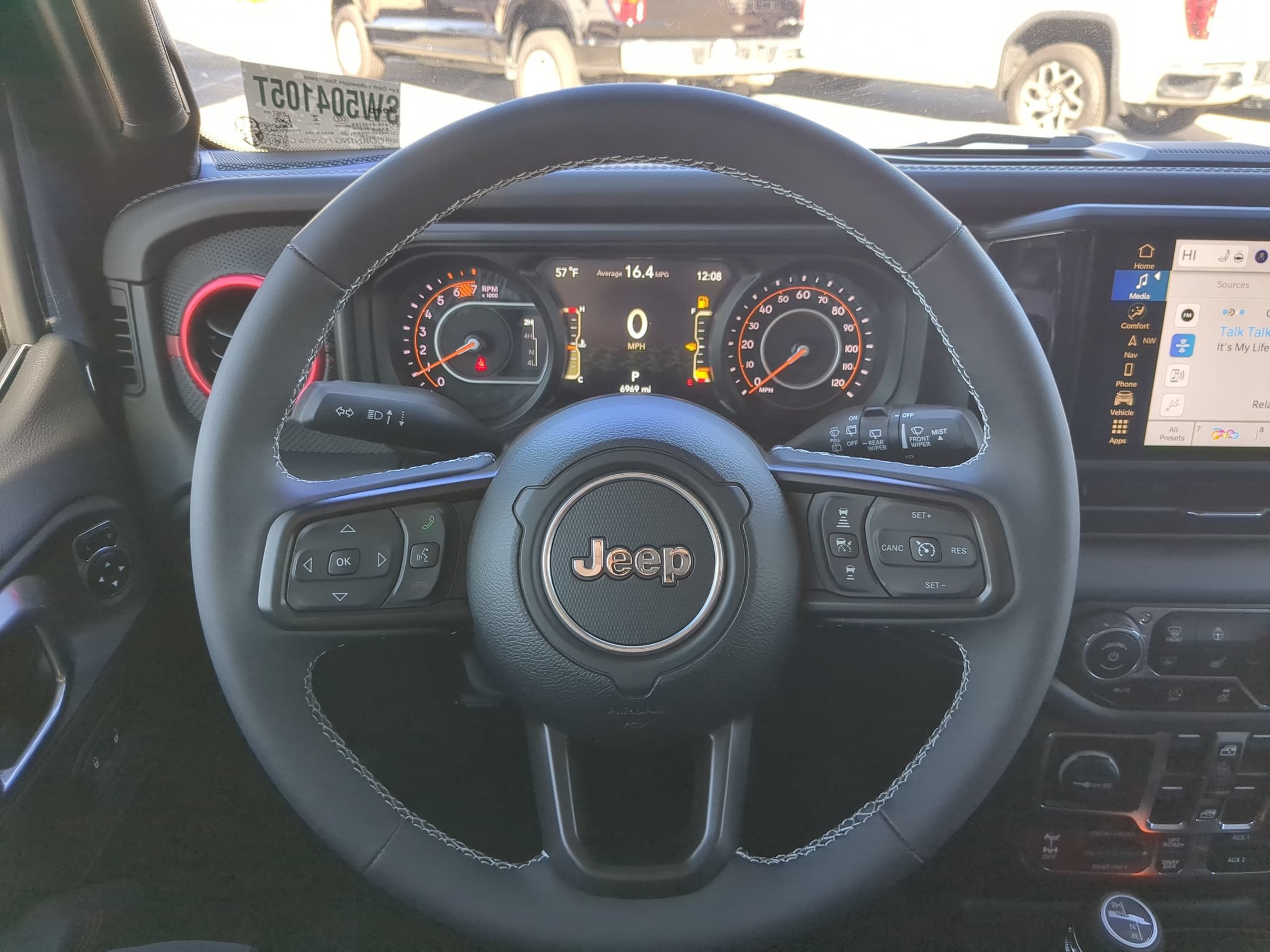 Used 2025 Fathom Blue Pearlcoat Jeep Rubicon image 16